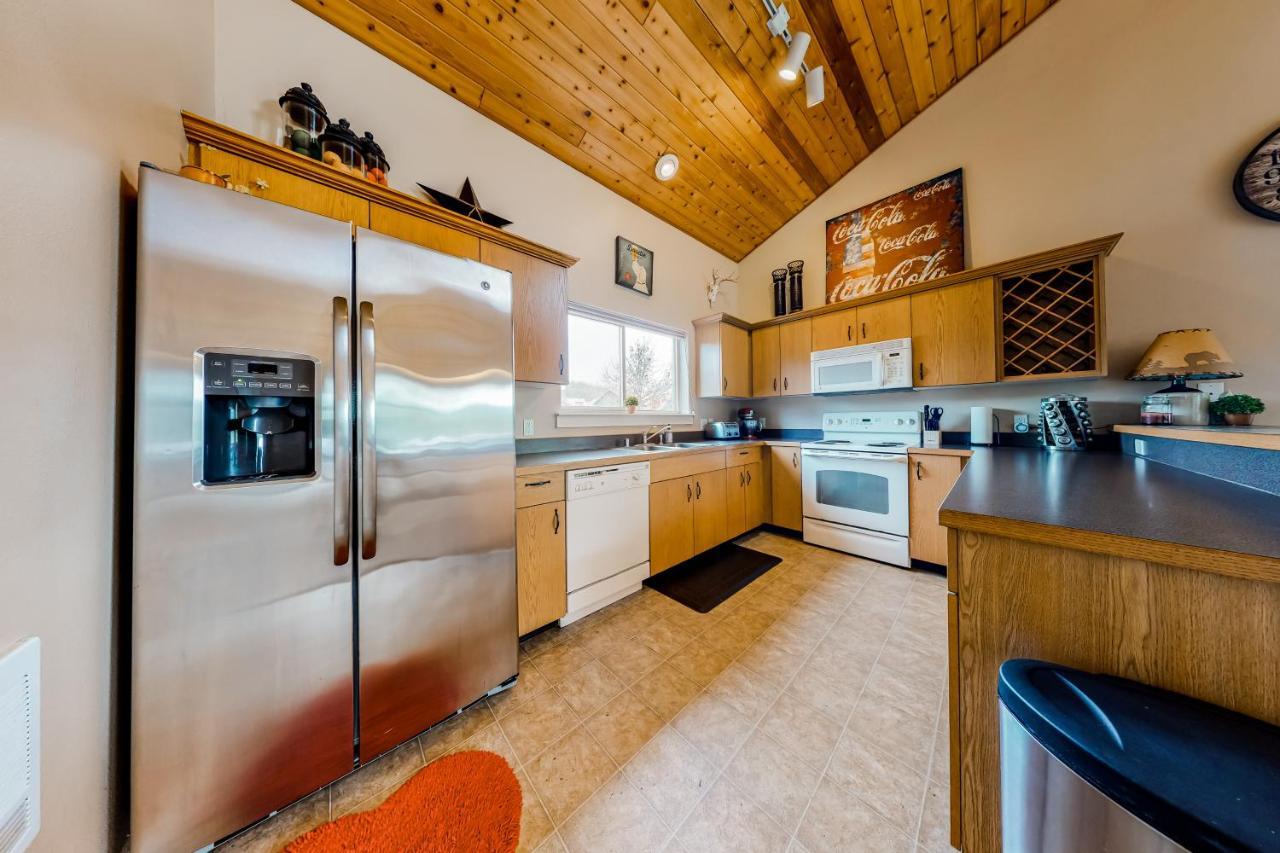 Firelight Chalet 94 Big Sky Bagian luar foto