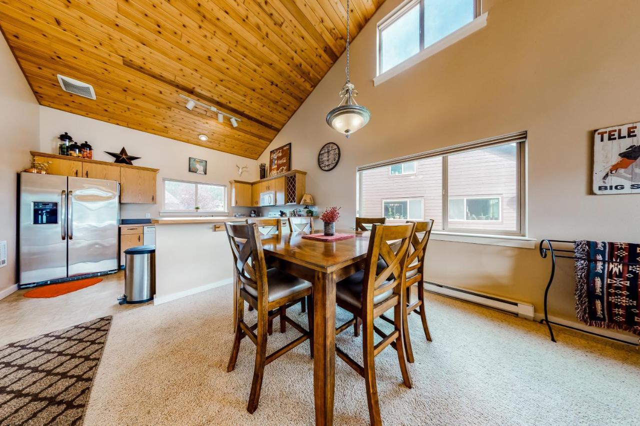 Firelight Chalet 94 Big Sky Bagian luar foto