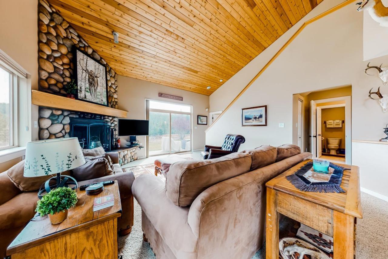 Firelight Chalet 94 Big Sky Bagian luar foto